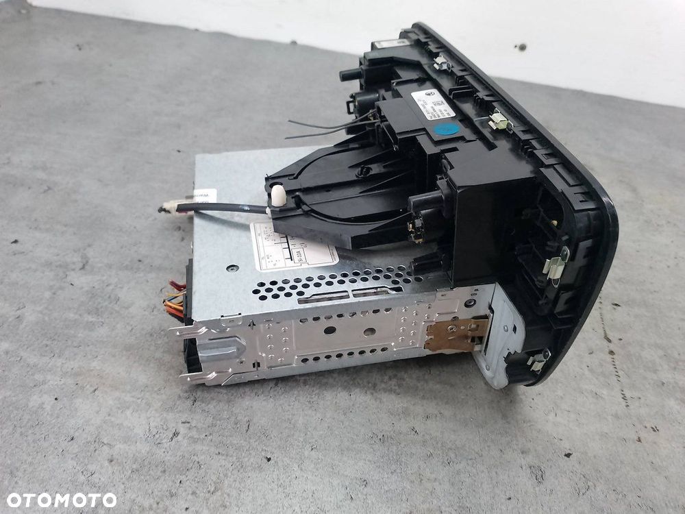 RADIO  SKODA CITIGO 1ST035156B  RCD215 - 7