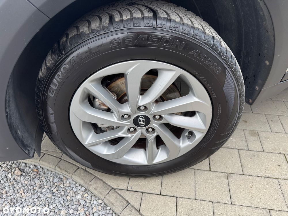 Hyundai Tucson 1.7 CRDI BlueDrive Comfort 2WD - 5