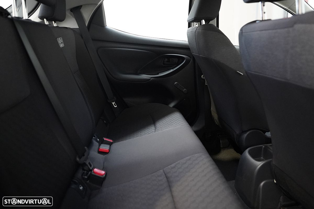 Toyota Yaris 1.0 VVT-i Comfort Plus - 21