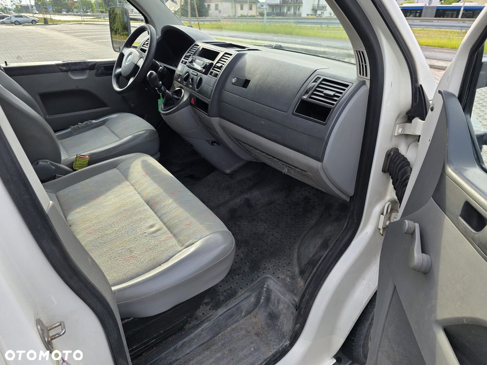 Volkswagen Transporter - 7