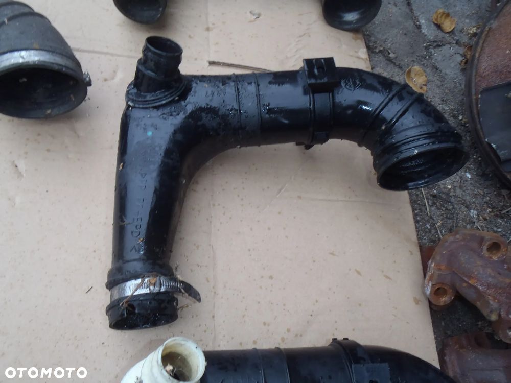 rura przewód odma powietrza turbiny przepływomierza fiat doblo Qubo fiorino 500 panda grande punto evo mito euro 4 5 1.3 multijet - 4