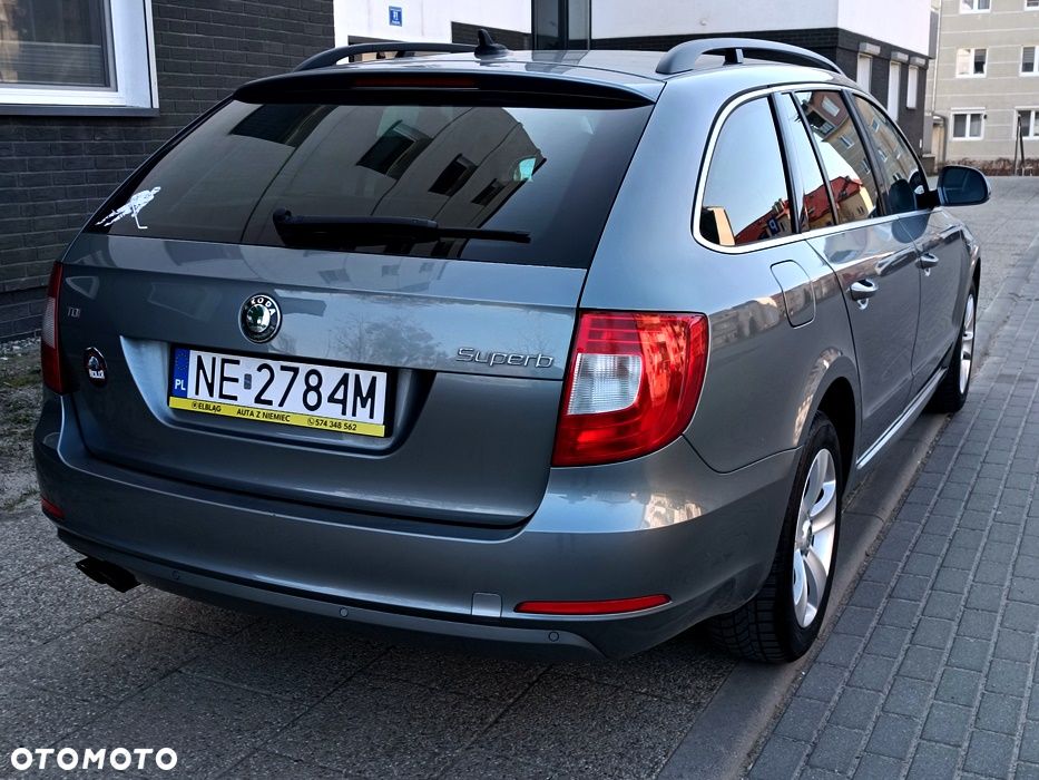 Skoda Superb 2.0 TDI Elegance DSG - 7