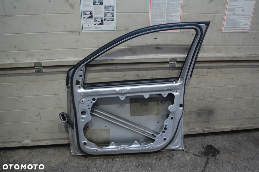 DRZWI PRAWY PRZÓD PRZEDNIE PRAWE VW POLO IV 9N1 5D CROSS FUN LA7W - 8