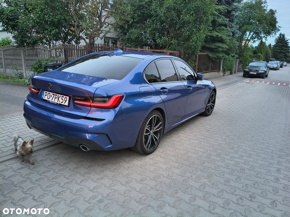 BMW Seria 3 330e M Sport sport - 3
