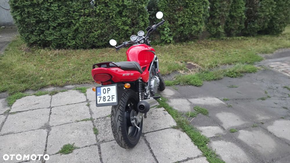 Kawasaki ER - 4