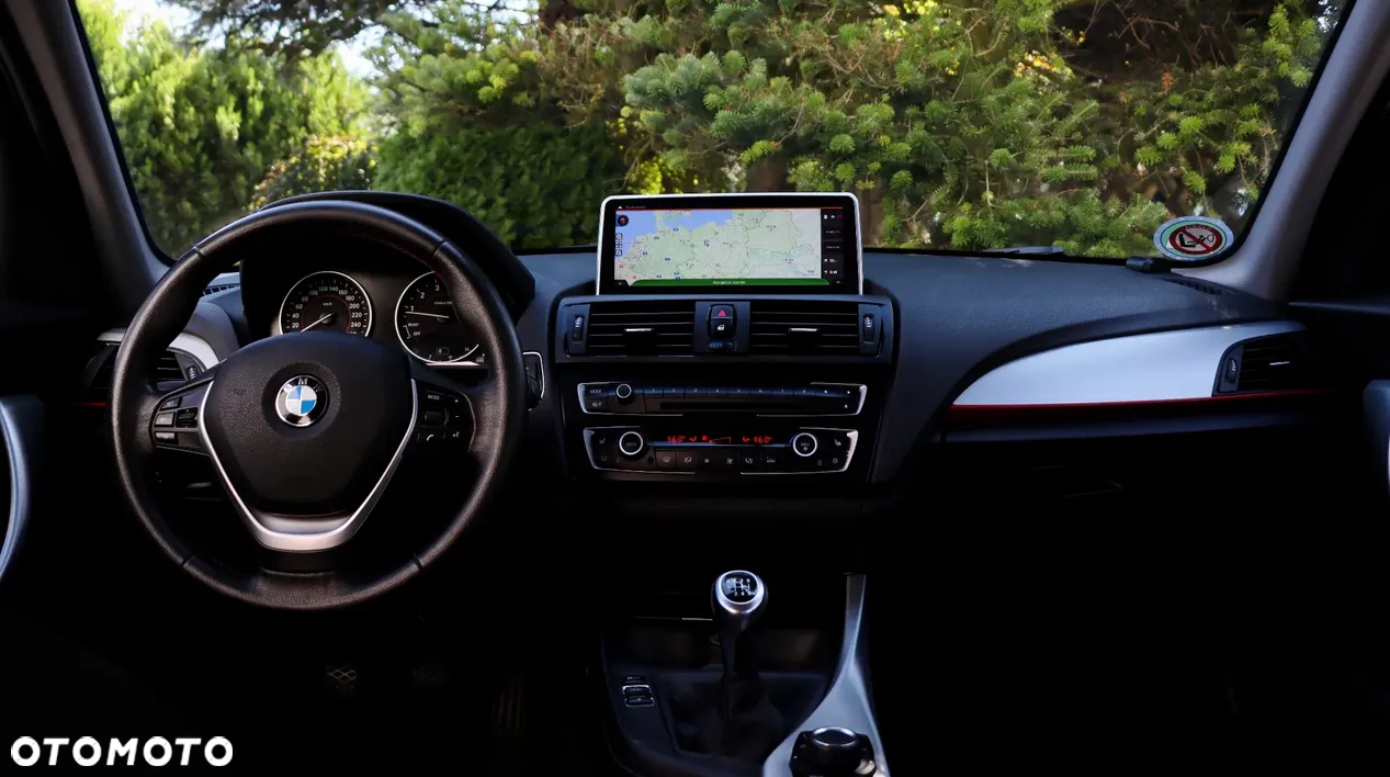 BMW Seria 1 118i Sport Line - 16