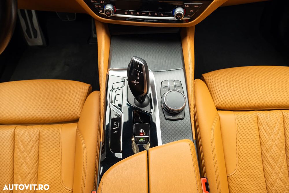 BMW Seria 5 545e xDrive AT PHEV - 27