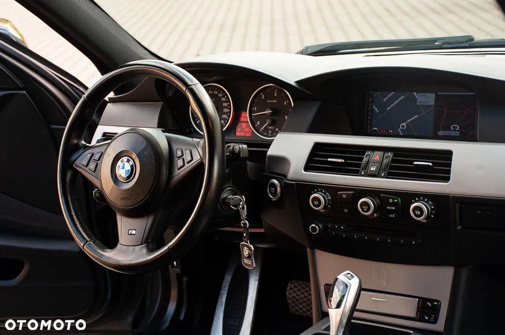 BMW Seria 5 - 34
