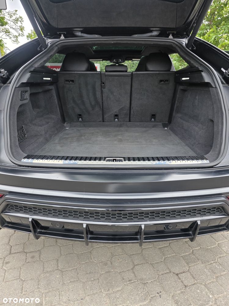 Lamborghini Urus - 22