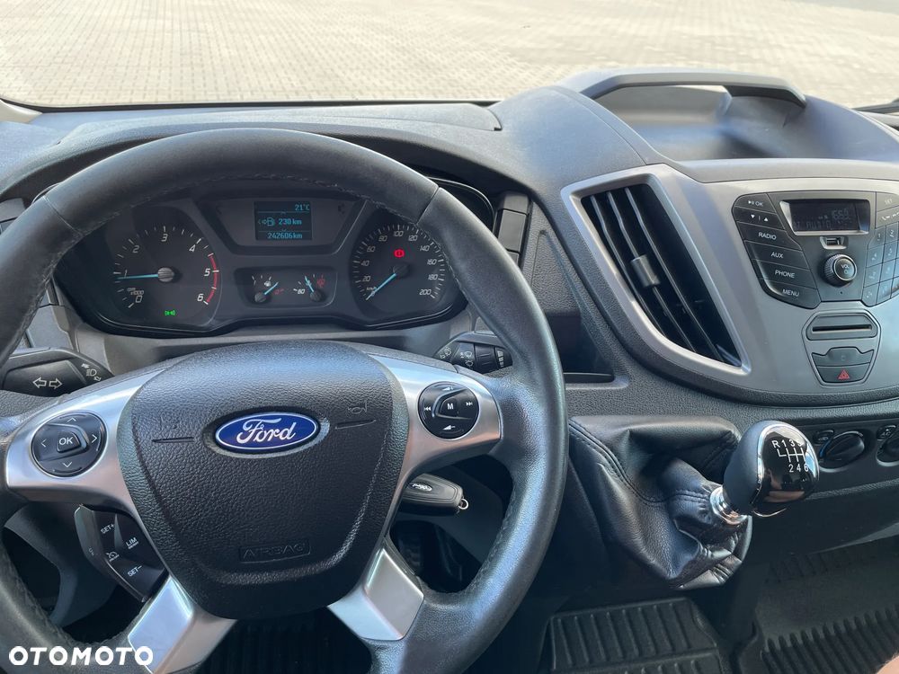 Ford Transit - 2