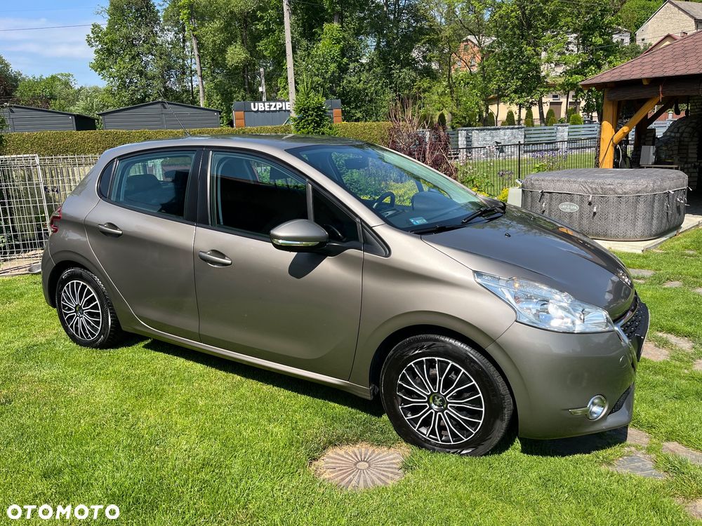 Peugeot 208 1.2 PureTech Style - 6