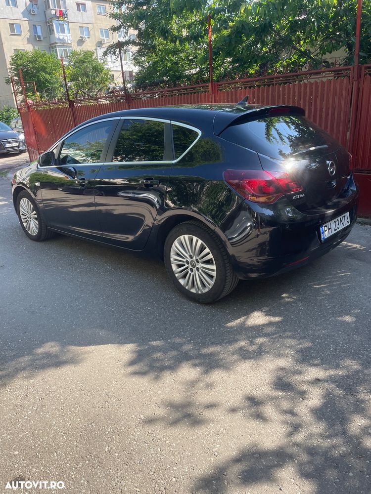 Opel Astra - 28