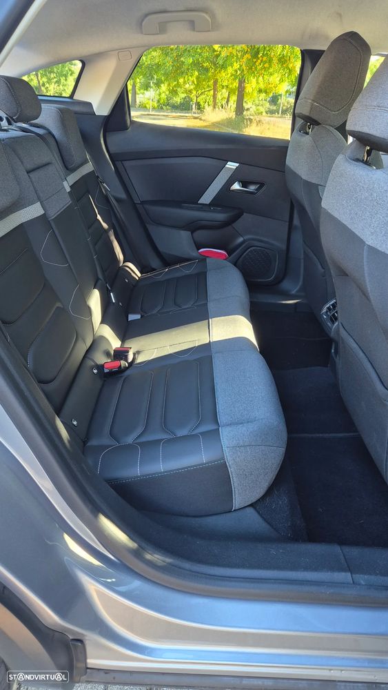 Citroën C4 1.2 PureTech Shine EAT8 - 15