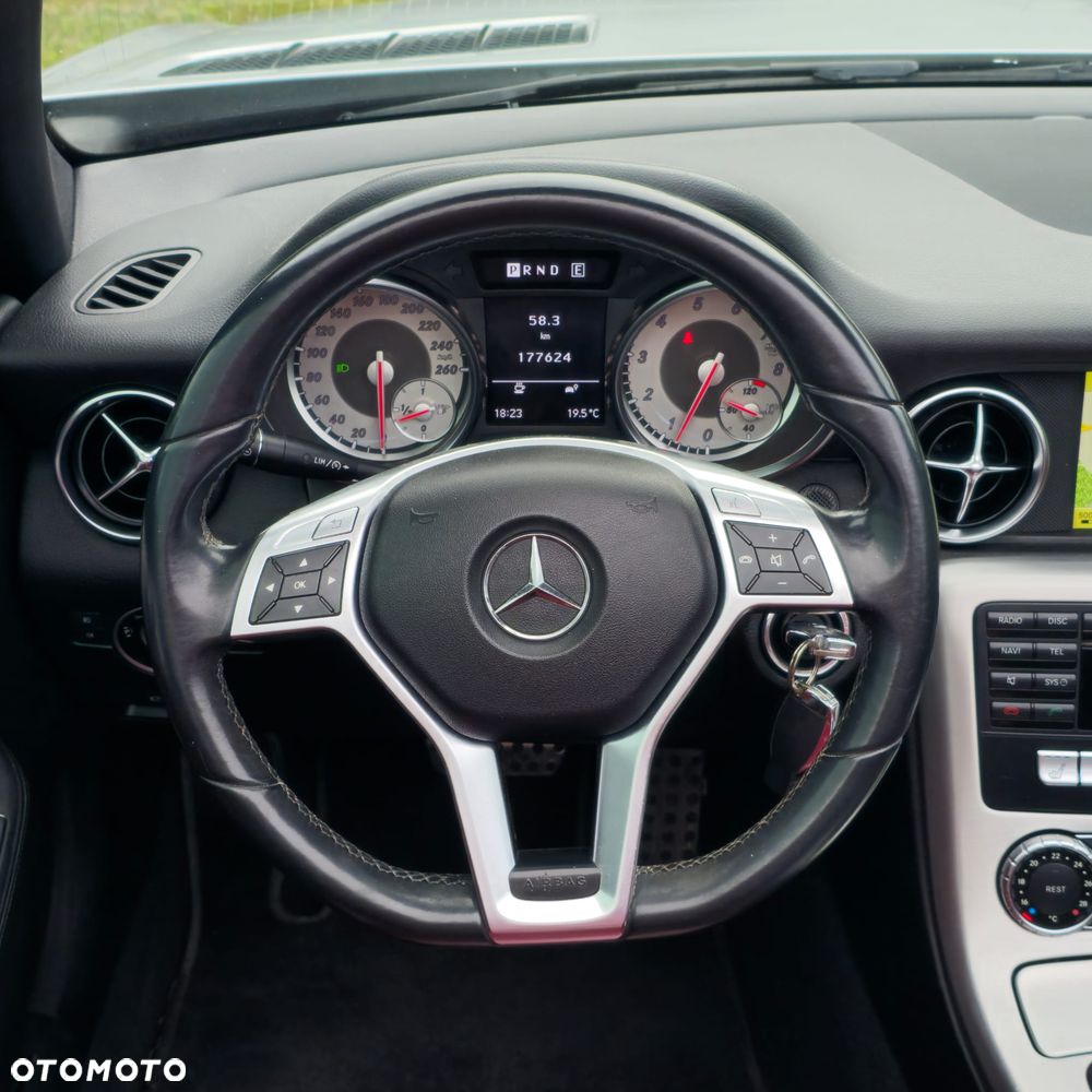 Mercedes-Benz SLK 200 BlueEFFICIENCY 7G-TRONIC Edition 1 - 38