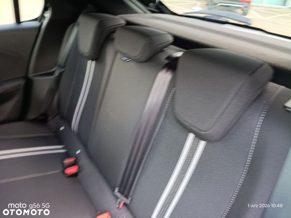 Opel Corsa - 10
