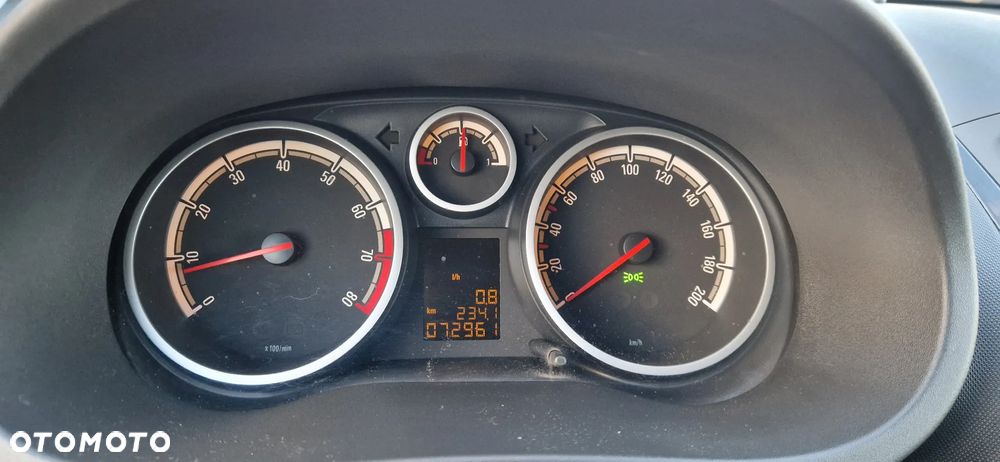 Opel Corsa 1.2 16V Essentia - 13