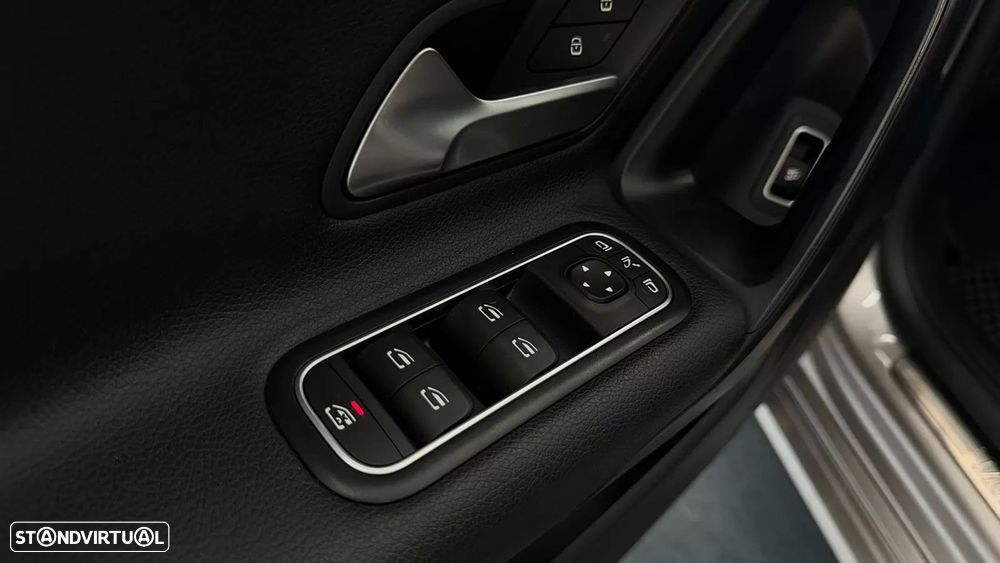 Mercedes-Benz CLA 180 d Shooting Brake Style Plus - 28