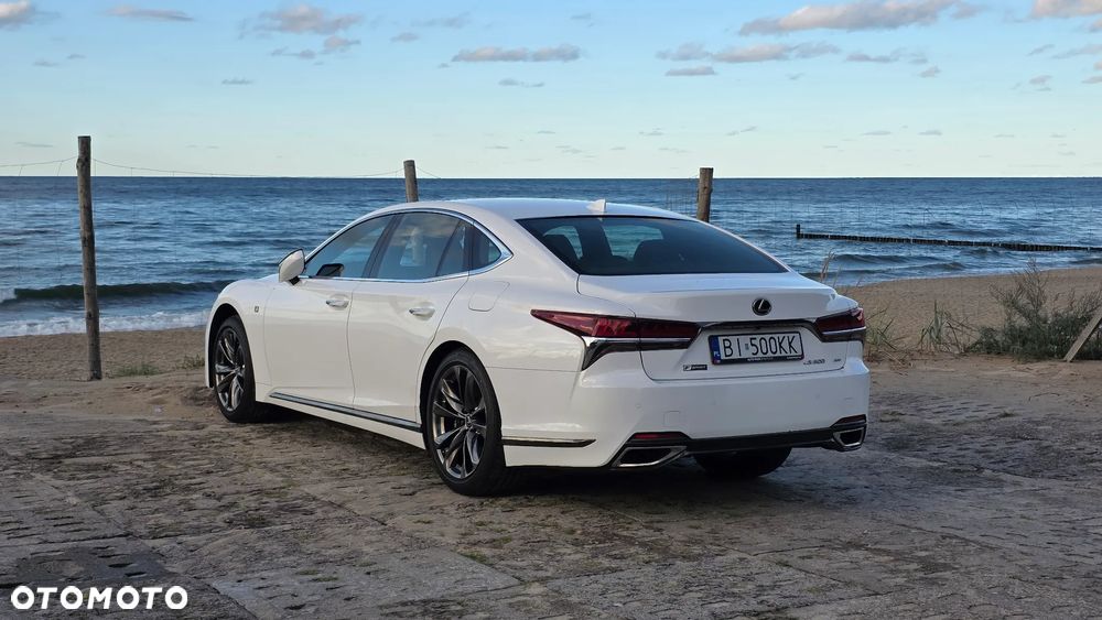 Lexus LS 500 F Sport AWD - 2