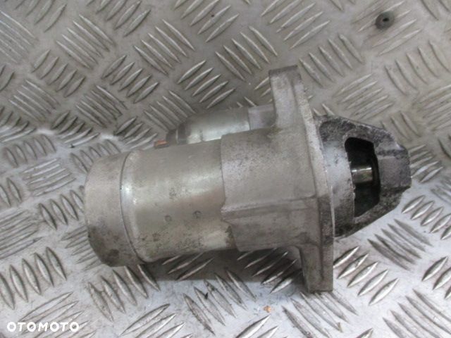 Rozrusznik 8980147430 Opel Astra III 1.7 CDTI - 2