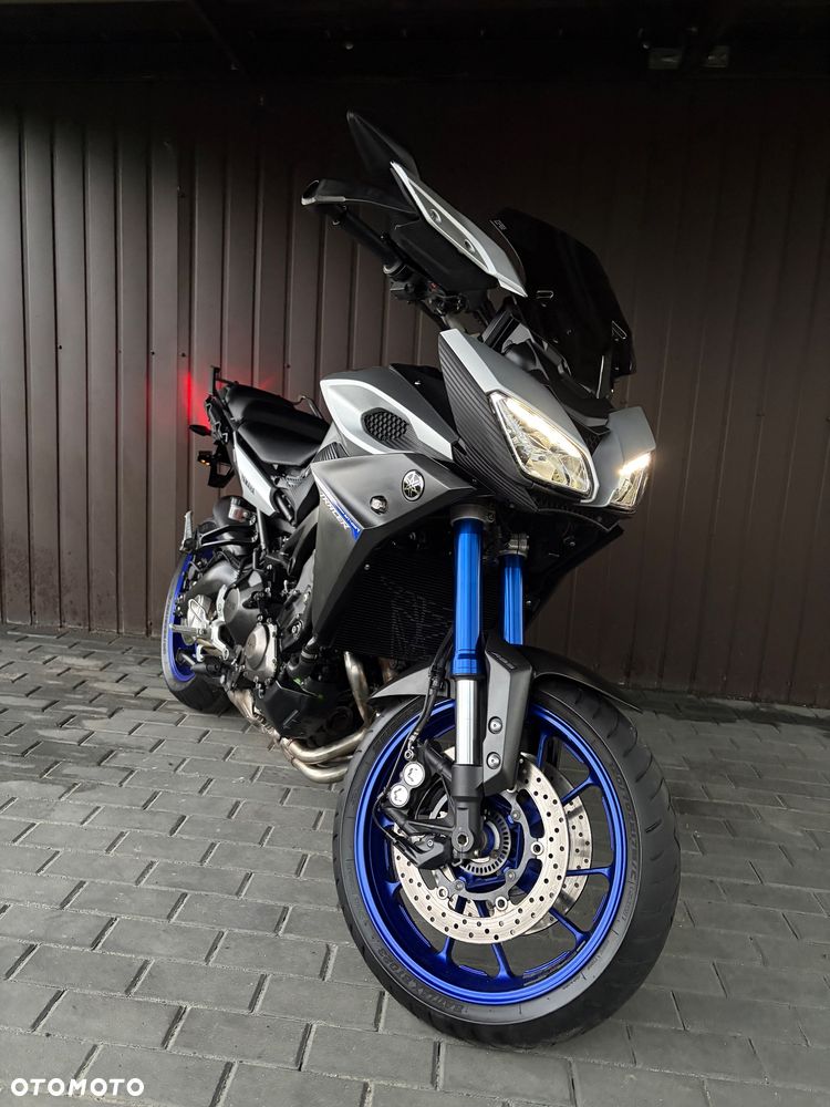 Yamaha MT - 24