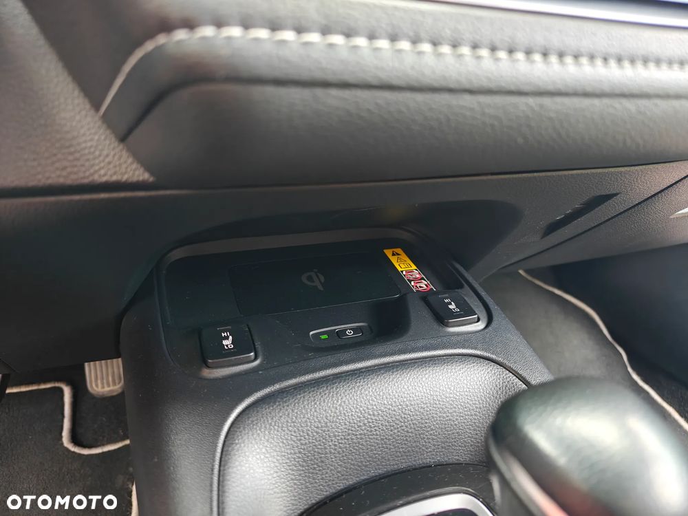 Toyota Corolla 1.8 Hybrid Comfort - 13