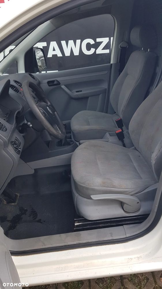 Volkswagen Caddy - 30