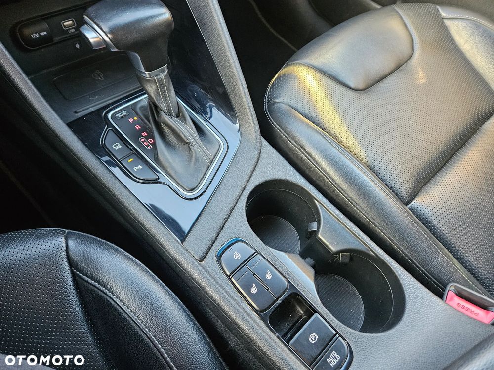 Kia Niro 1.6 GDI HEV 2WD OPF Vision - 17