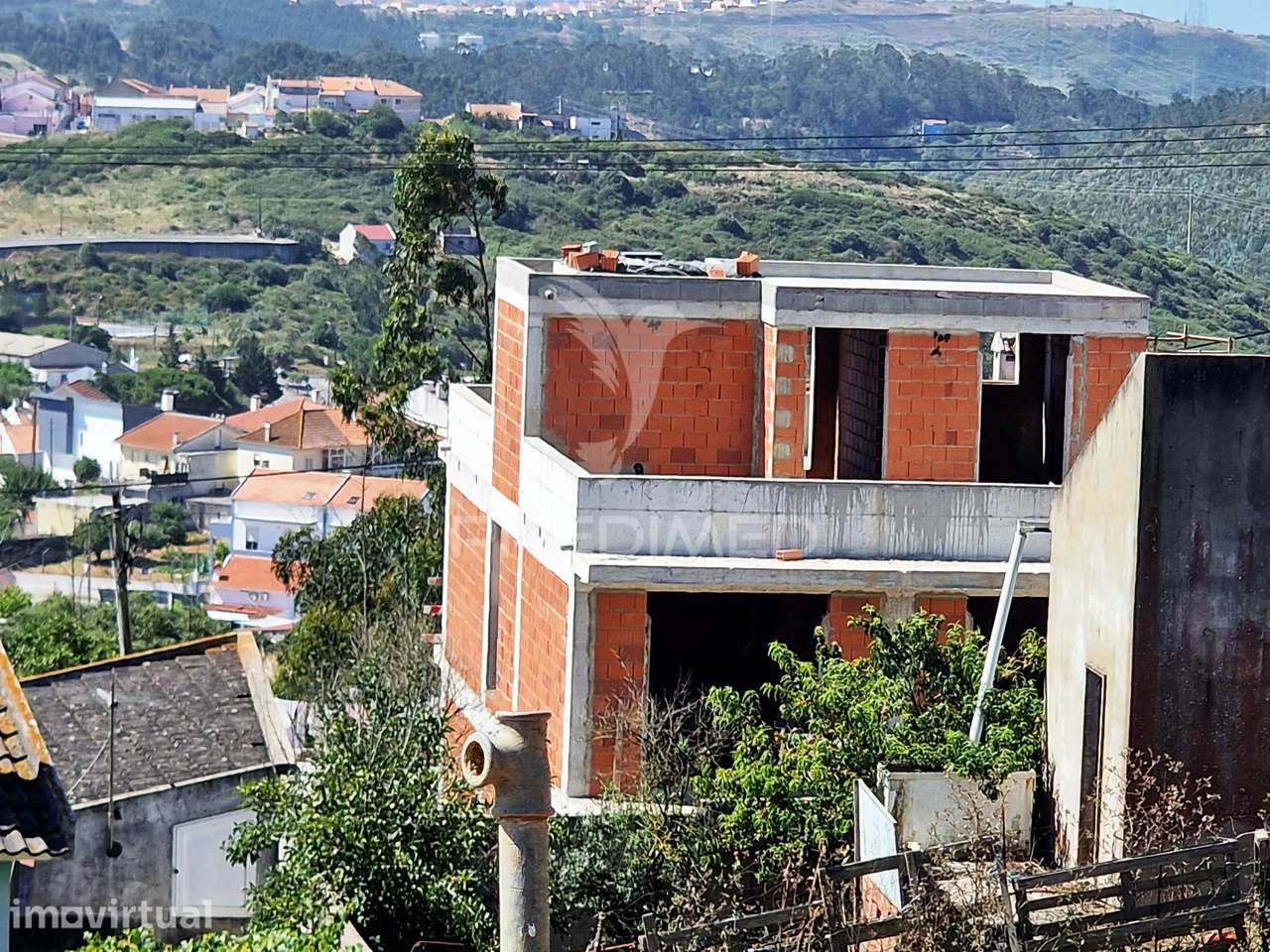 Terreno Urbano para construção com 345 m² - Grande imagem: 3/11