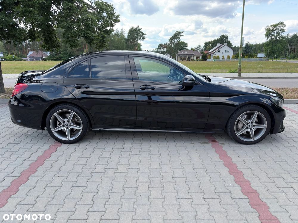 Mercedes-Benz Klasa C 200 4-Matic 9G-TRONIC - 5