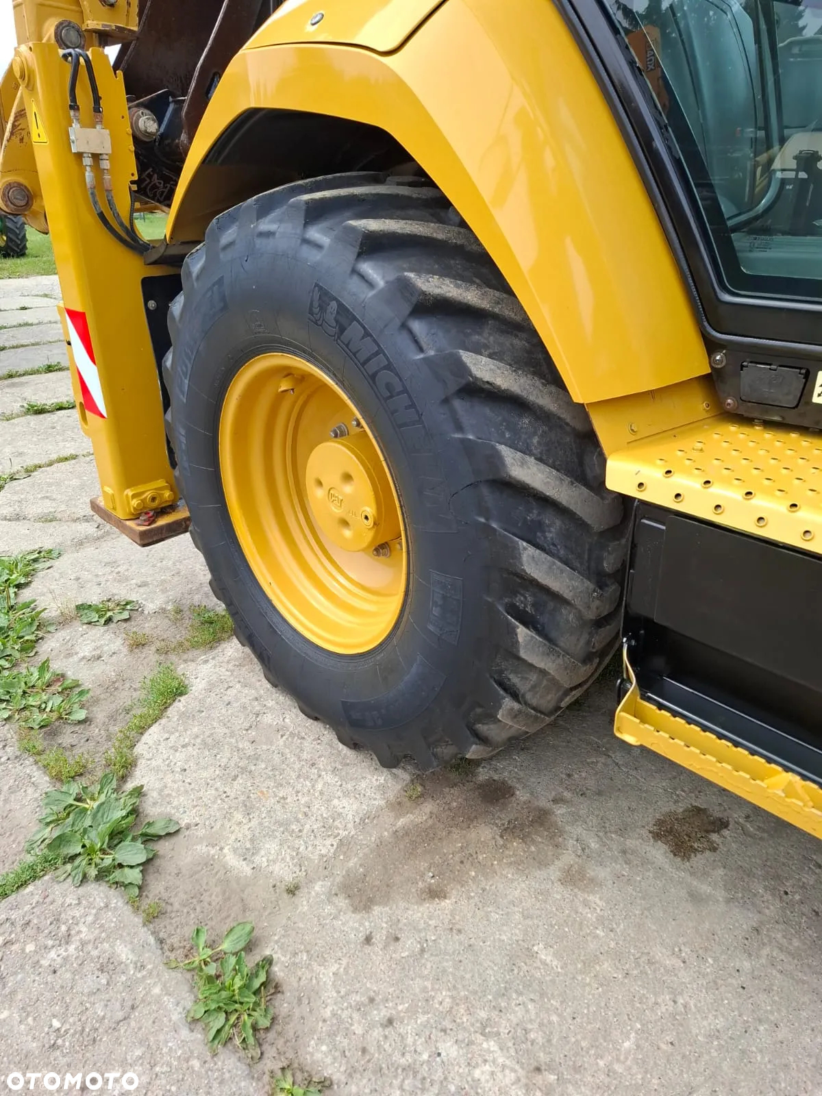 Caterpillar 428F2 - 29