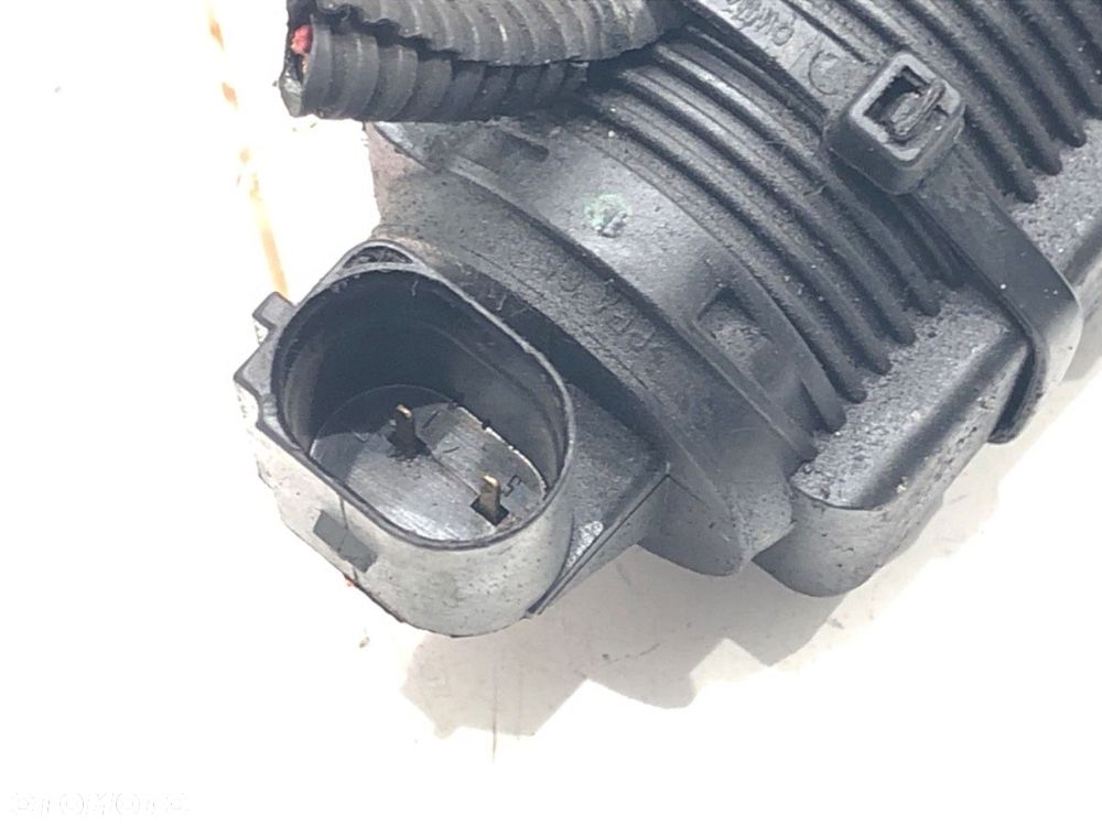 ZAWÓR EGR - 106.00 PLN - OPEL ZAFIRA B Nadwozie pełne/minivan (A05) 2005 - 2015 1.9 CDTI VAN (M75) - 3