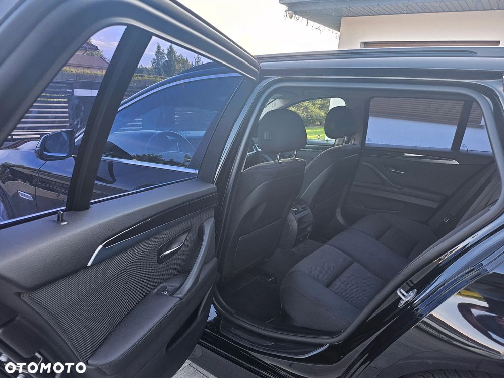 BMW Seria 5 - 12