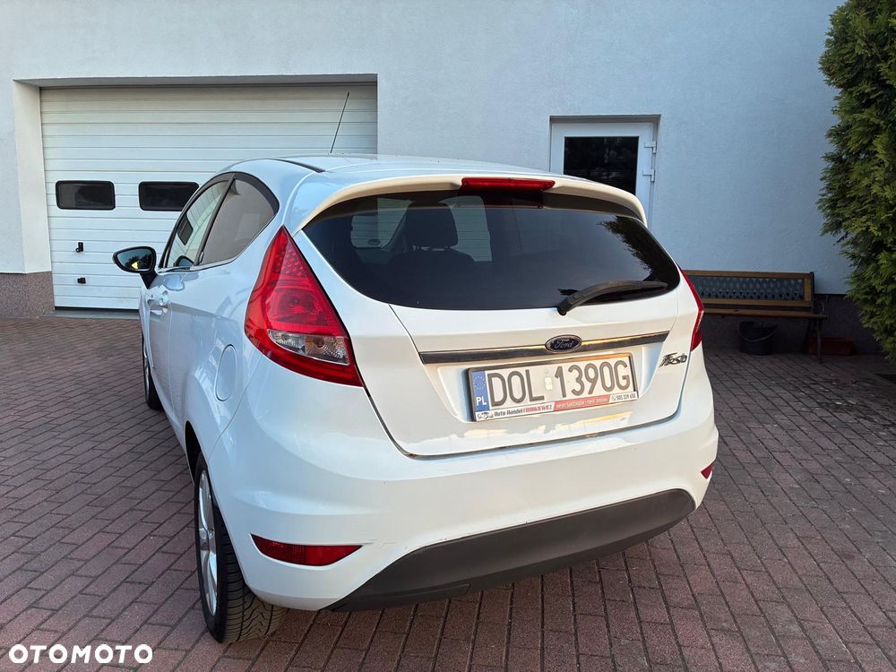 Ford Fiesta 1.25 Titanium - 12