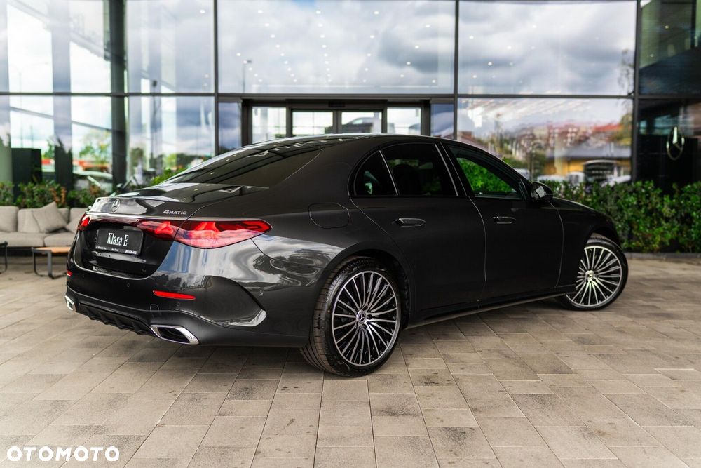Mercedes-Benz Klasa E - 4