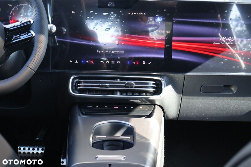 Mercedes-Benz CLA - 16