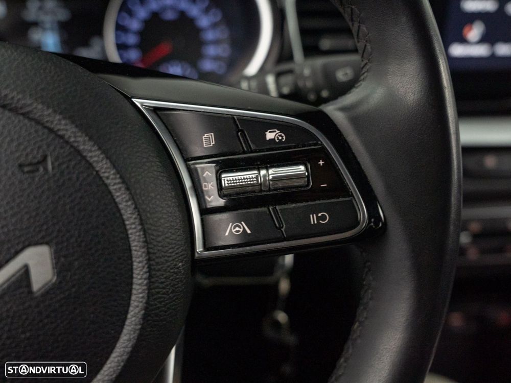 Kia Ceed SW 1.6 CRDi MHEV Dynamic - 22