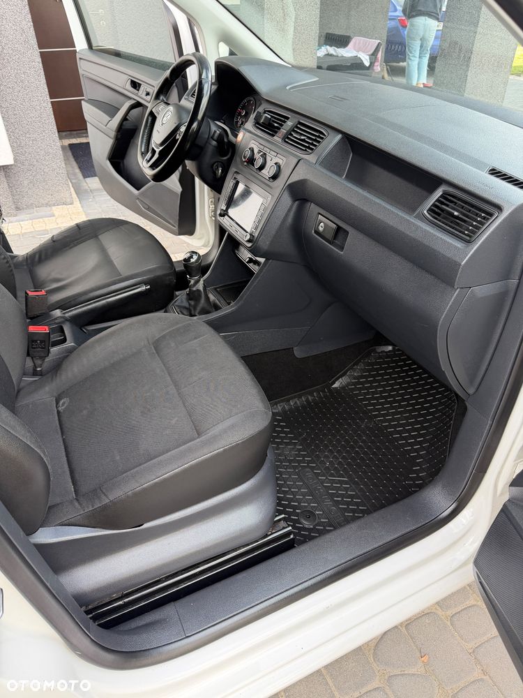 Volkswagen Caddy - 25