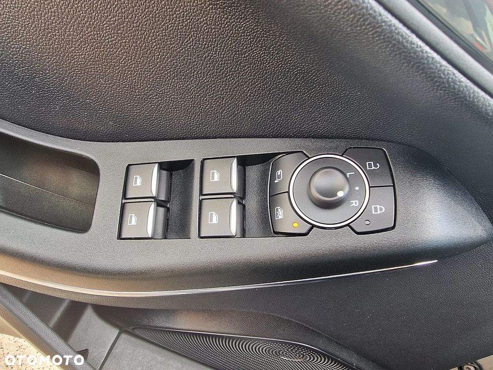 Ford Fiesta - 8