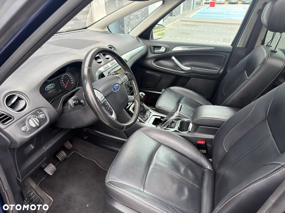 Ford S-Max 2.0 Titanium - 10