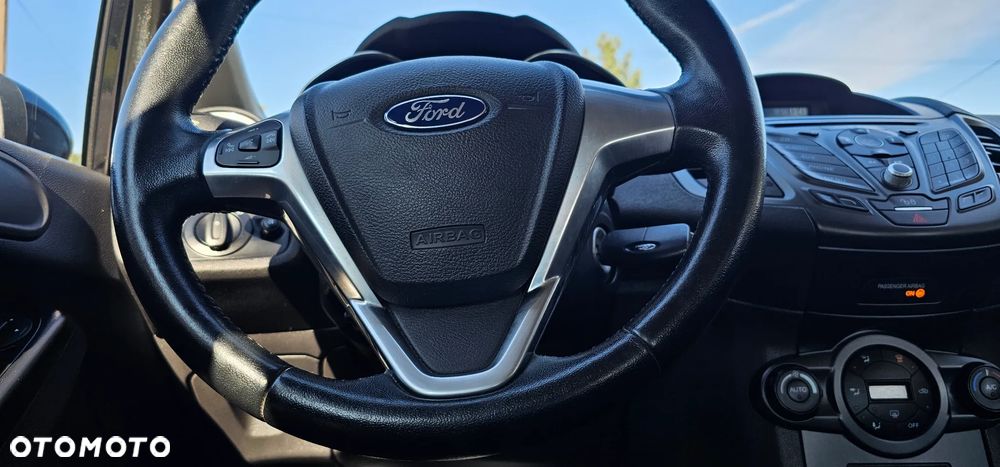 Ford Fiesta 1.25 Trend - 17