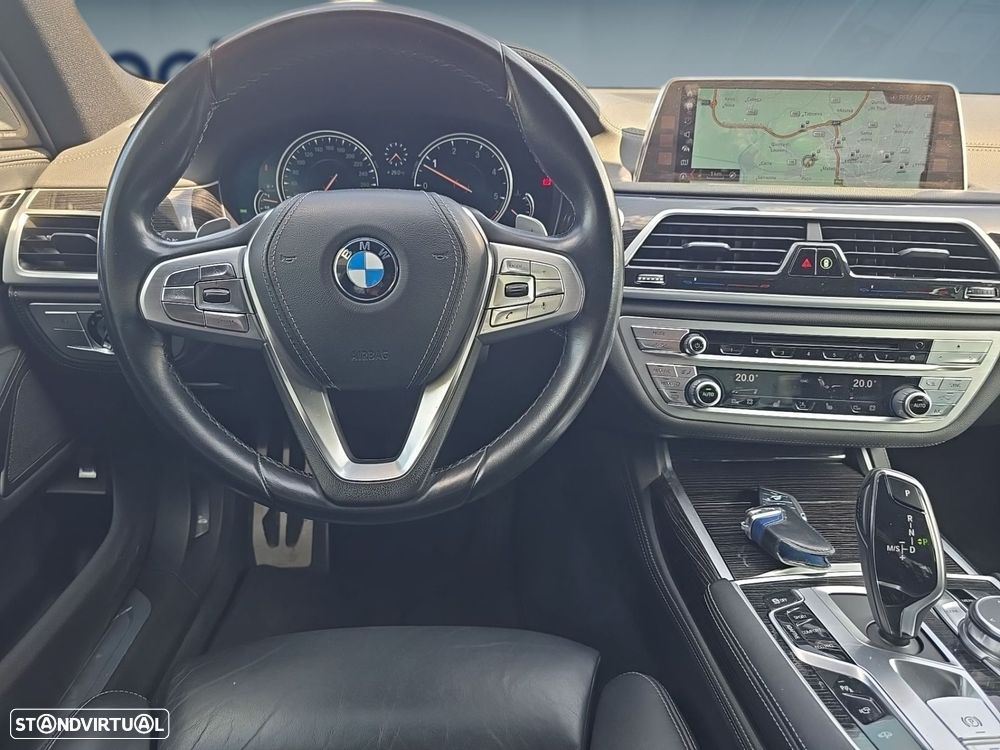BMW 730 d Auto - 13