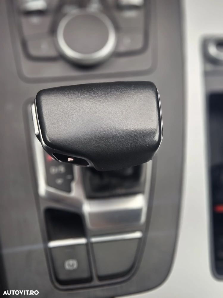 Audi Q5 2.0 TFSI S tronic Design - 23