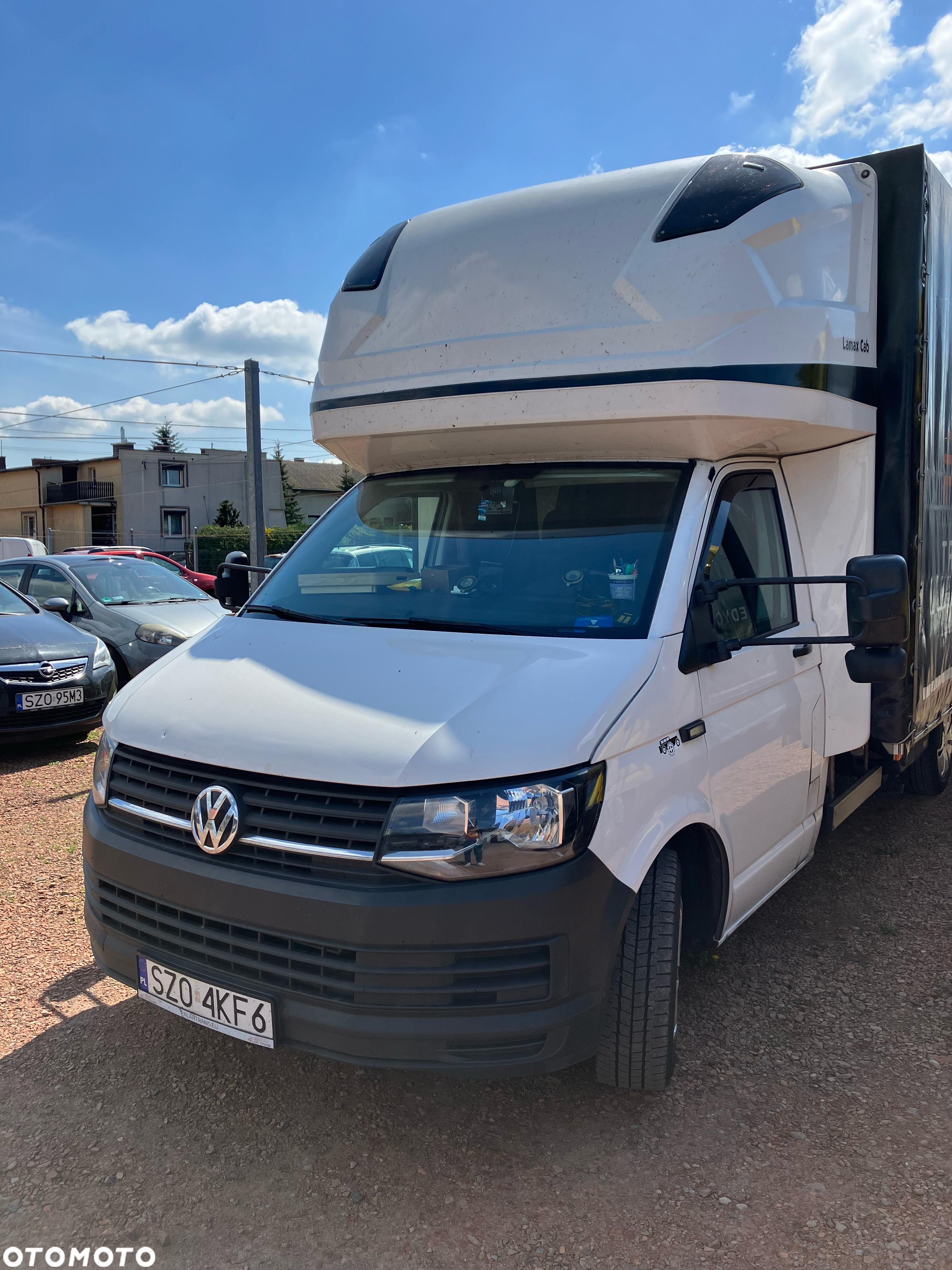 Volkswagen Transporter - 4