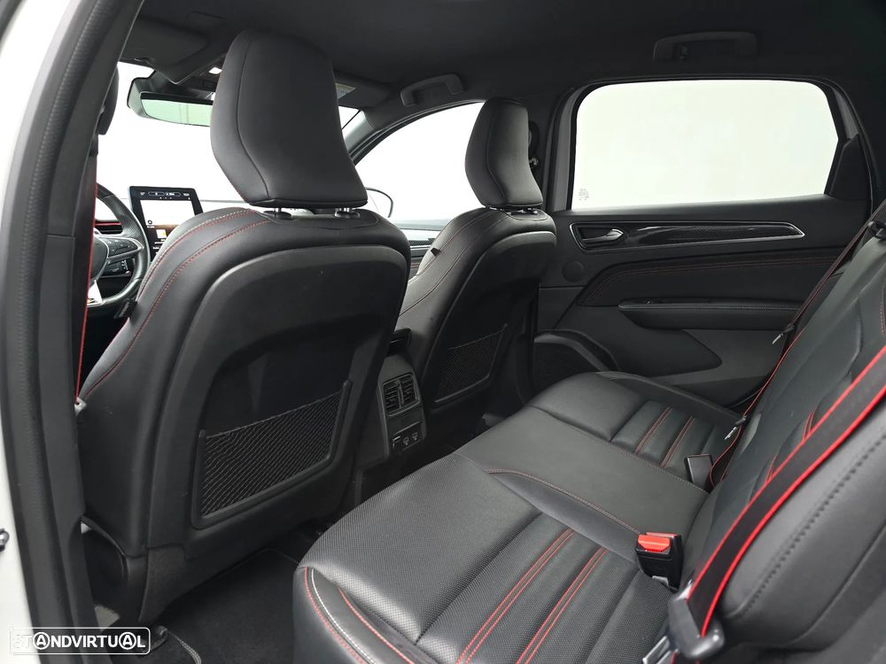 Renault Arkana 1.6 E-Tech R.S.Line - 36