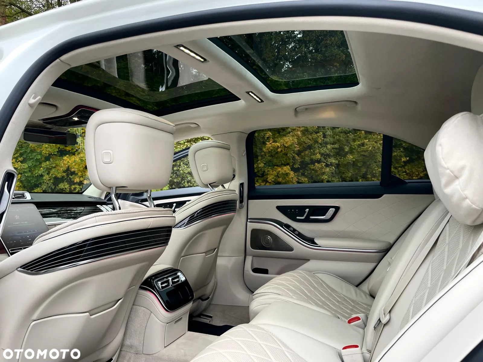 Mercedes-Benz Klasa S 580 4Matic L 9G-TRONIC - 16