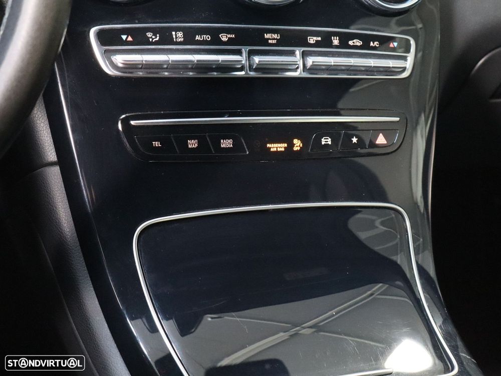 Mercedes-Benz GLC 300 e 4Matic - 16