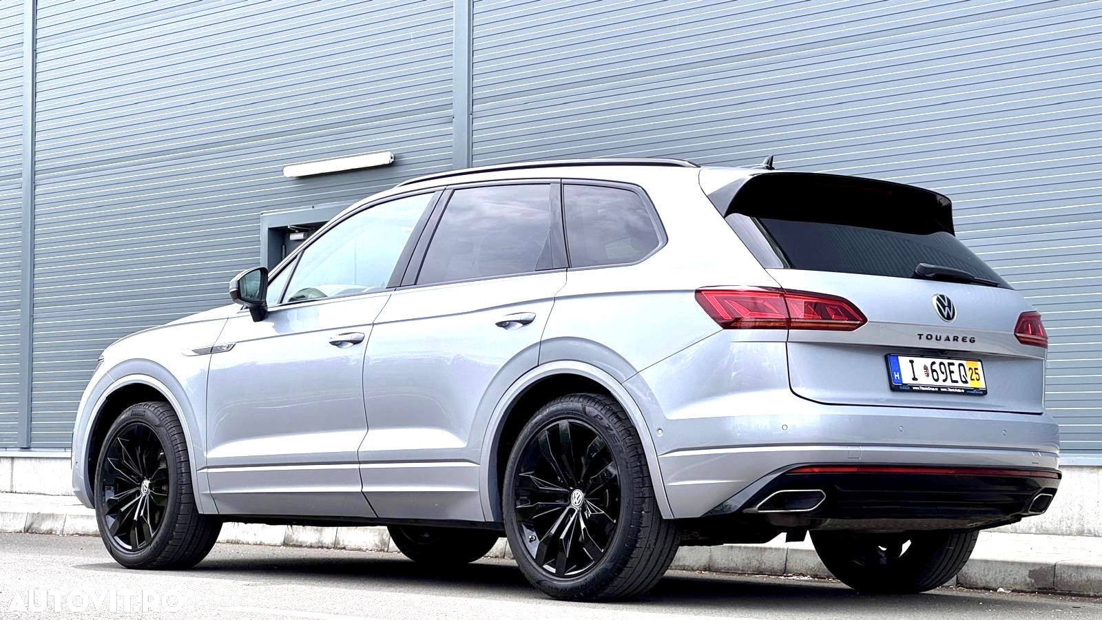 Volkswagen Touareg V6 TDI R-Style - 25