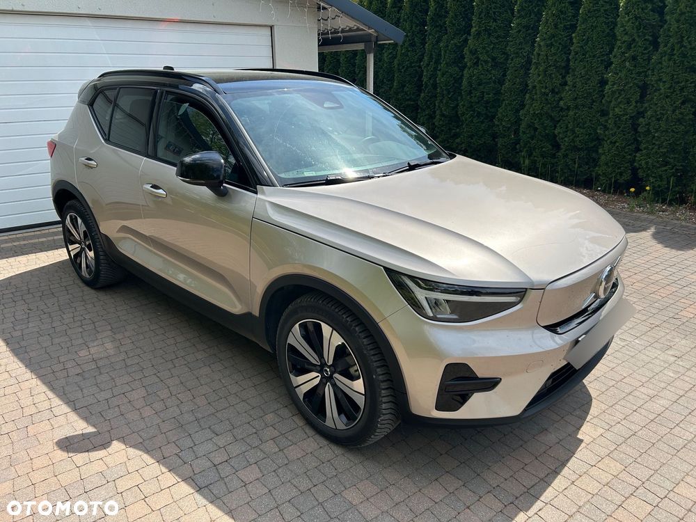 Volvo XC 40 Recharge Plus - 8