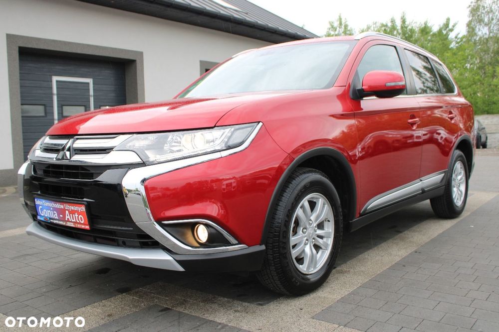 Mitsubishi Outlander - 11