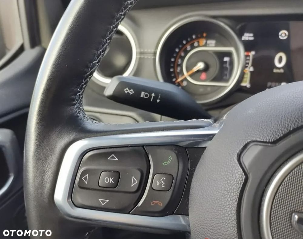 Jeep Wrangler Unlimited 3.6 Automatik Sahara - 6